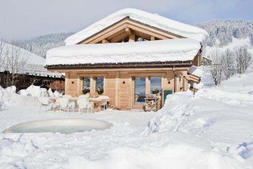 Chalet Inarpa - Appartements Et Suites La Clusaz Ngoại thất bức ảnh